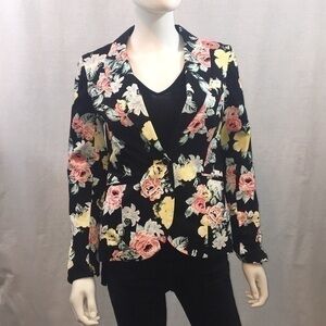 NWT Guess factory black  floral blazer small